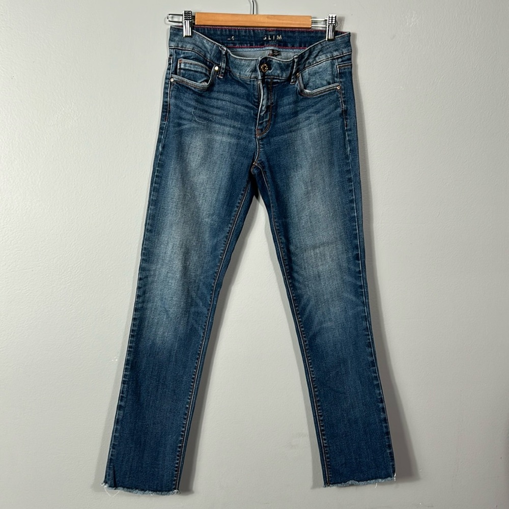 WHBM Raw Hem Blue Jeans Slim Crop size 4 model 570194606